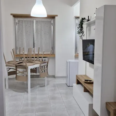 Апартаменты Casetta Santa Rita *